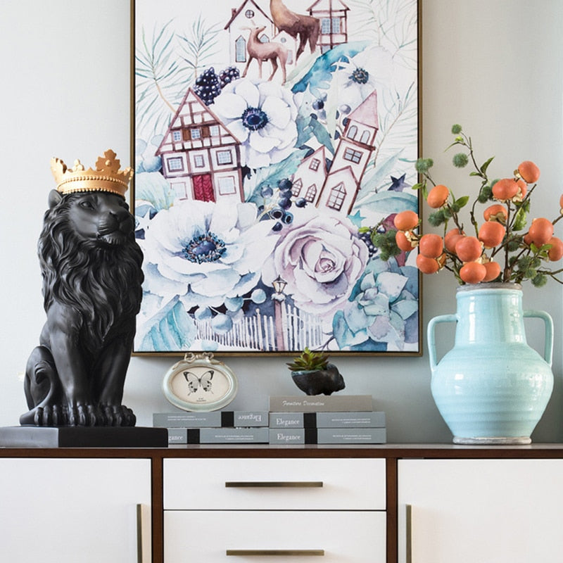 MAJESTY-Lion Head with Crown Statues - Andrea's Home