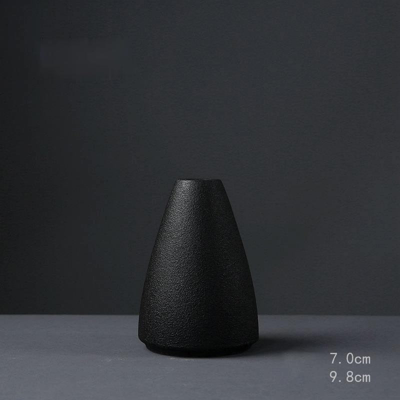 NOIR-Black Ceramic Vase - Andrea's Home