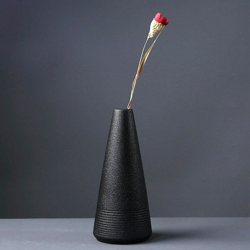 NOIR-Black Ceramic Vase - Andrea's Home