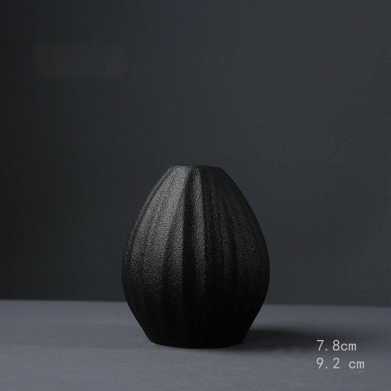 NOIR-Black Ceramic Vase - Andrea's Home