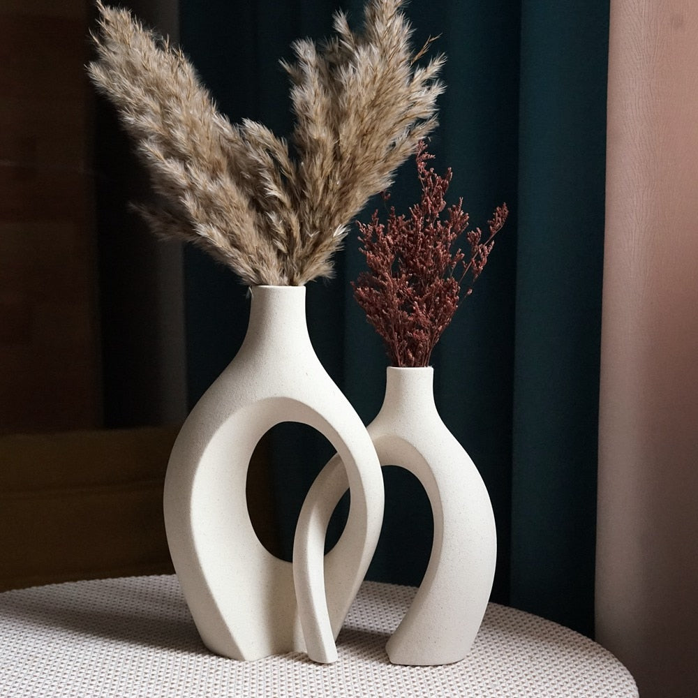 GEMELLI: Ceramic Embrace Vases - Andrea's Home