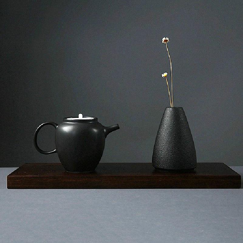 NOIR-Black Ceramic Vase - Andrea's Home